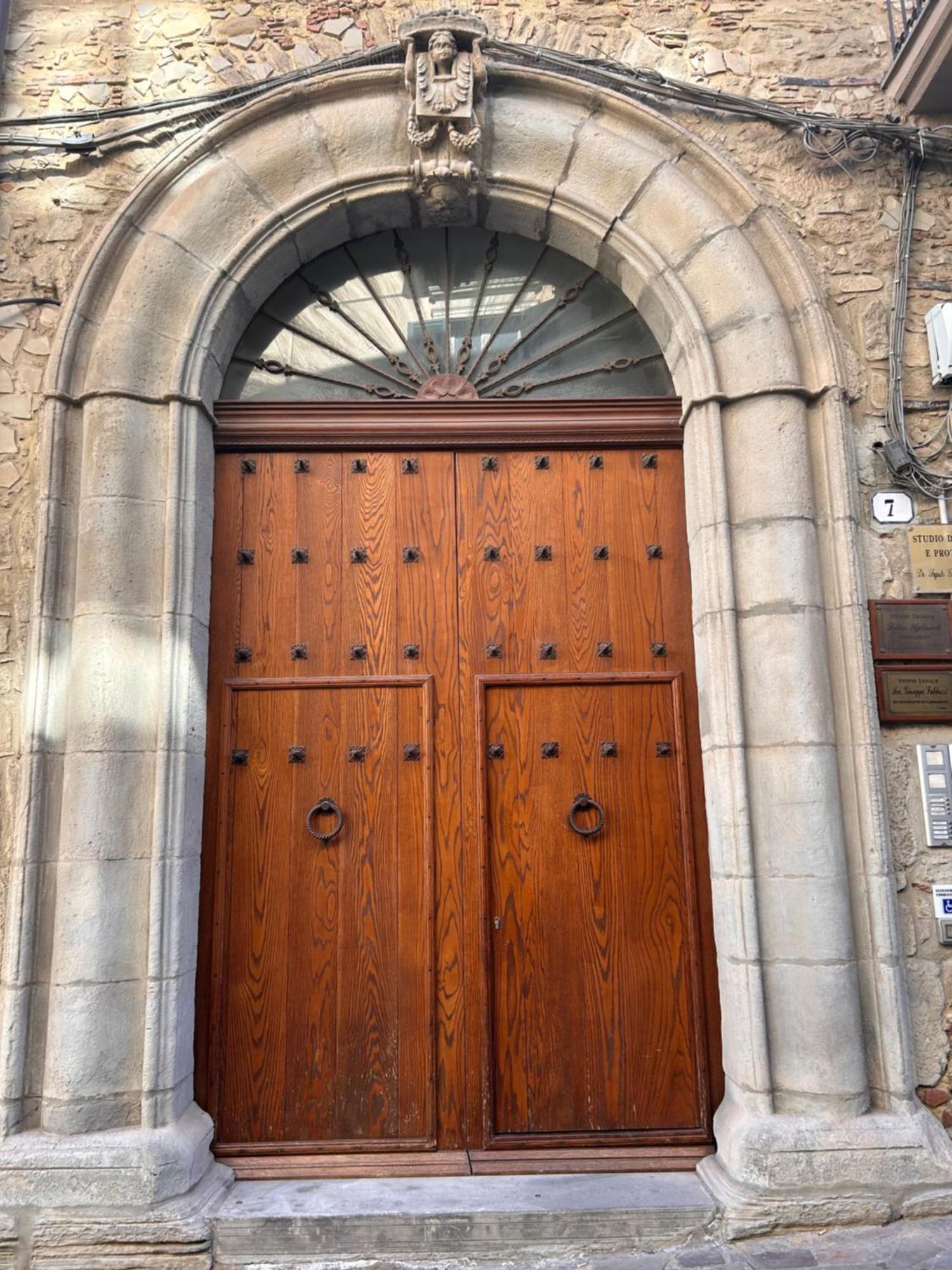Elegante Appartamento Privato In Palazzo Storico Del XVIII - Pieno Centro Nikosia Exterior foto